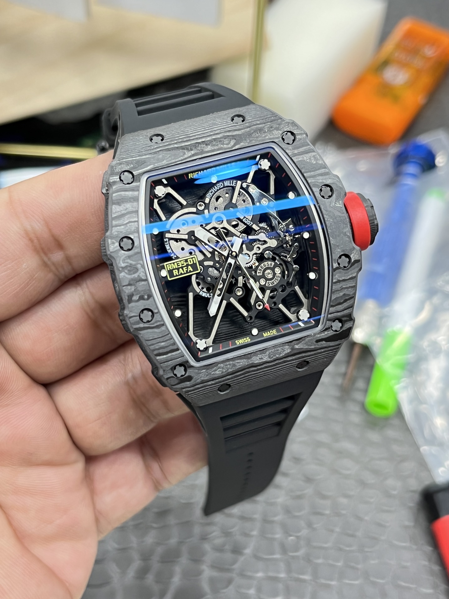 Richard Mille RM35-01 Rafa carbon fiber case black skeleton dial red crown black strap skeleton movement handheld multi-angle display view