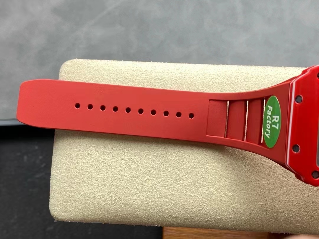 Richard Mille RM Series RM35-02 red carbon fiber case with red rubber strap detail view