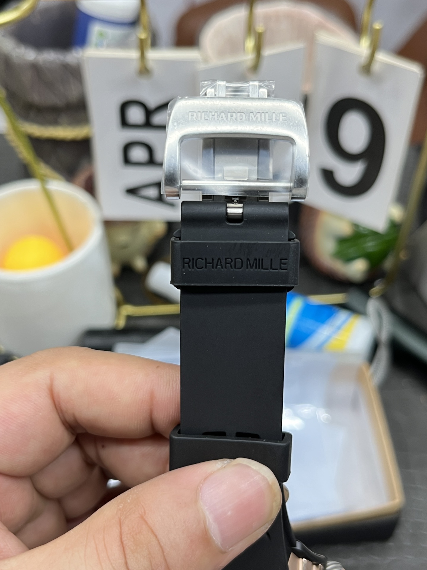 Richard Mille RM Series RM47 black case black rubber strap folding clasp detail view