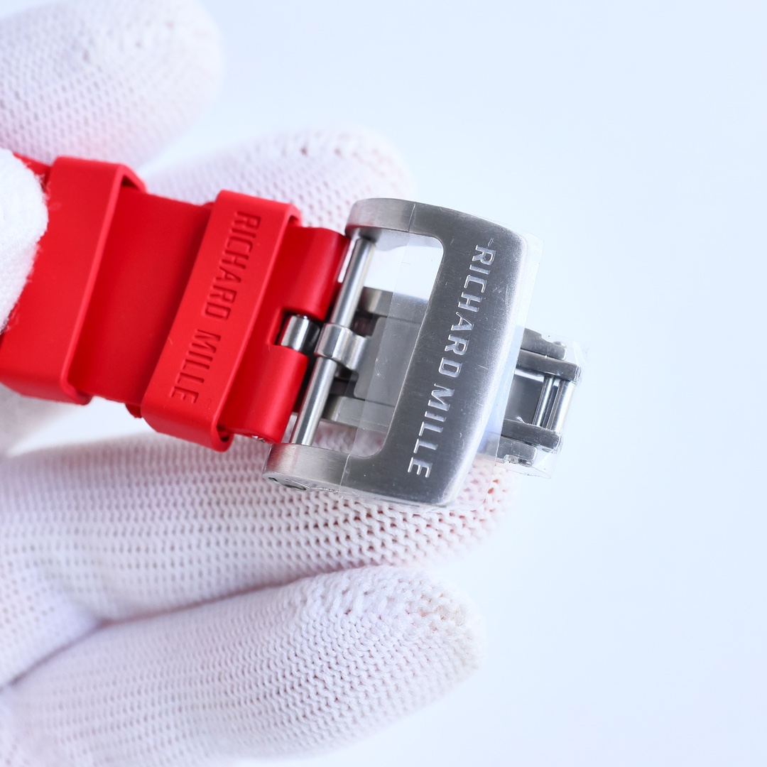 Richard Mille RM21-02 Tourbillon Aerodyne Red Rubber Strap Folding Buckle Detail