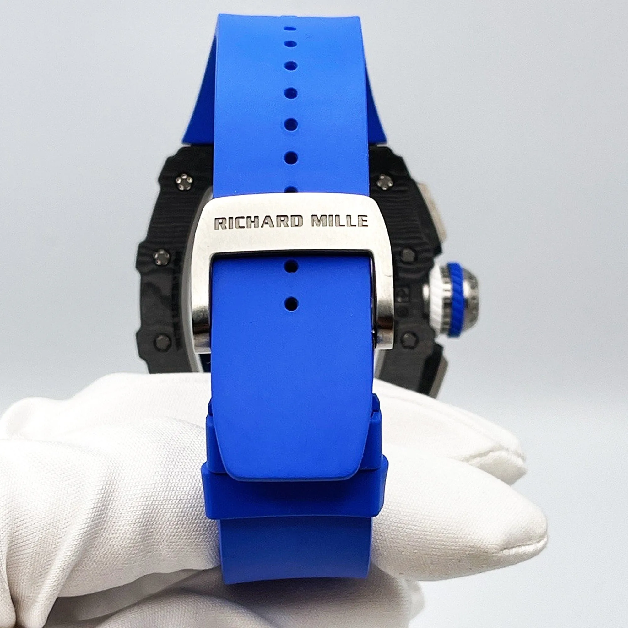 Richard Mille RM 11-04 Replica Skeleton Dial Blue Rubber Strap Luxury Sports Watch Strap And Clasp