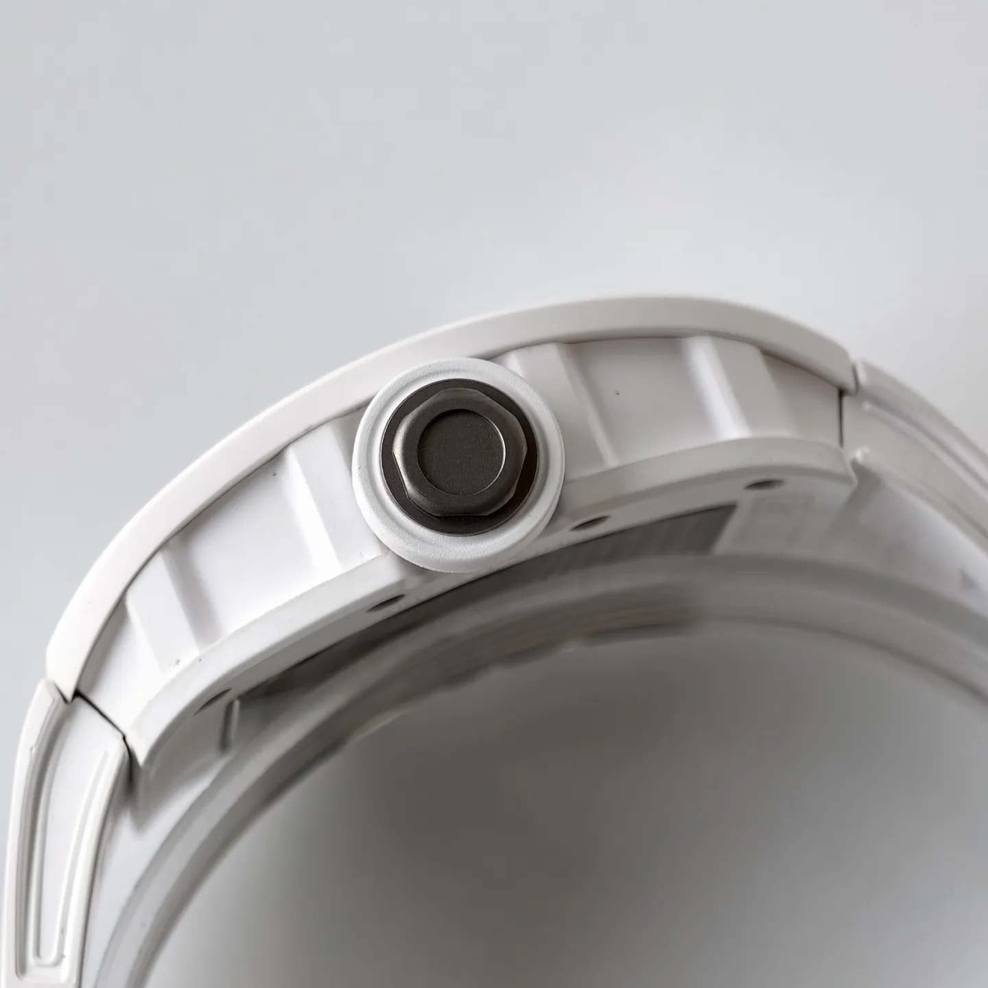 UMI Richard Mille RM 055 Bubba Watson White Ceramic RMUL2 Movement Replica Watch - Right side