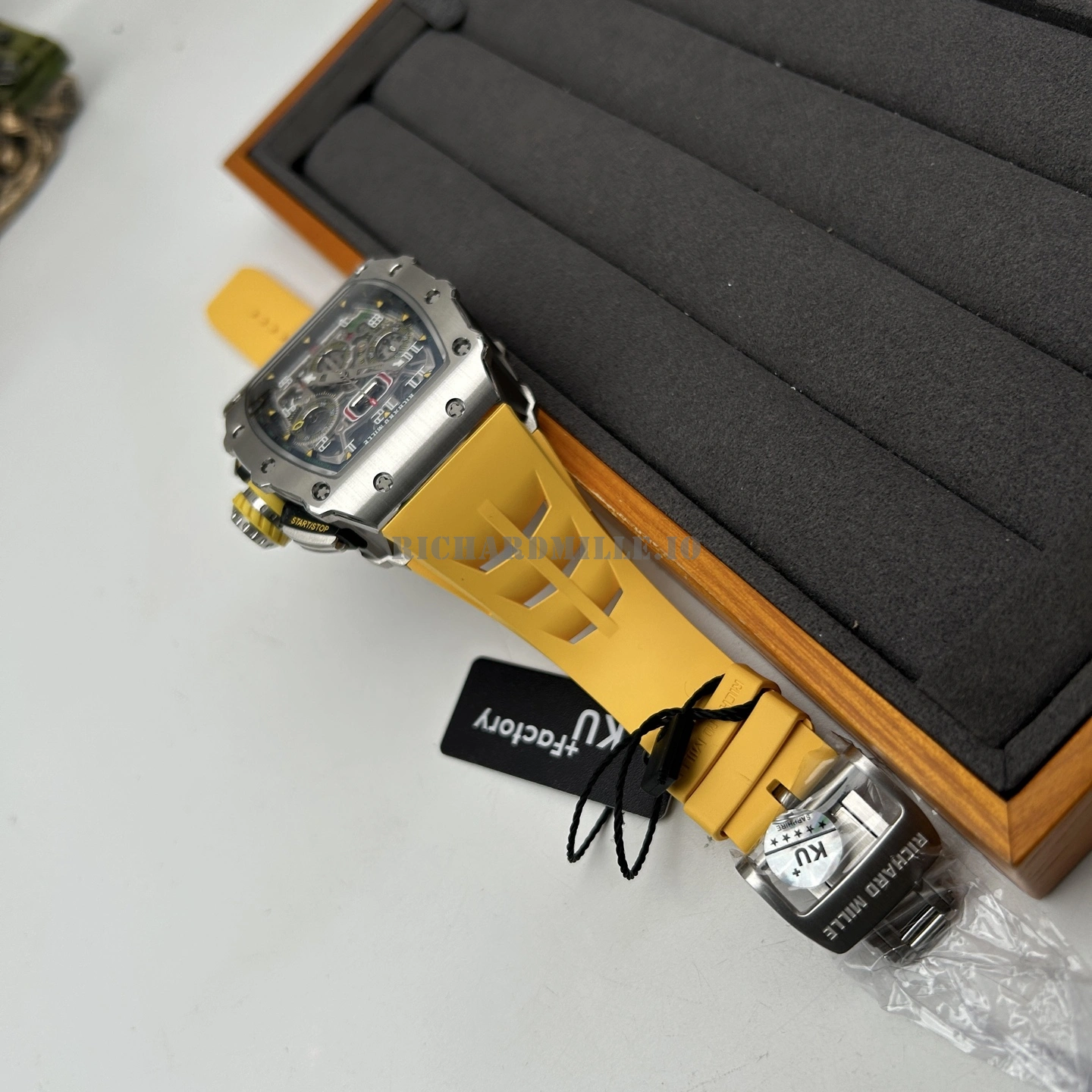 Replica Richard Mille RM 11-03 Titanium Flyback Chronograph Super Clone 44mm - Strap
