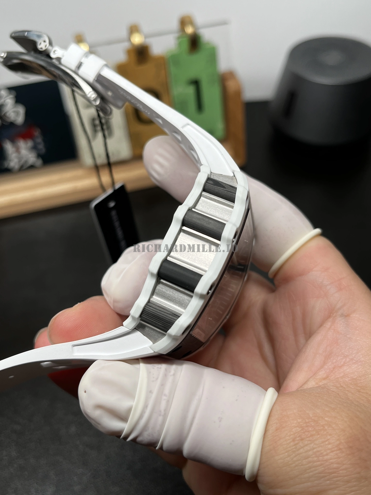 Replica Richard Mille RM 21-02 Tourbillon Aerodyne Carbon Quartz Case Men's Watch - Left Side
