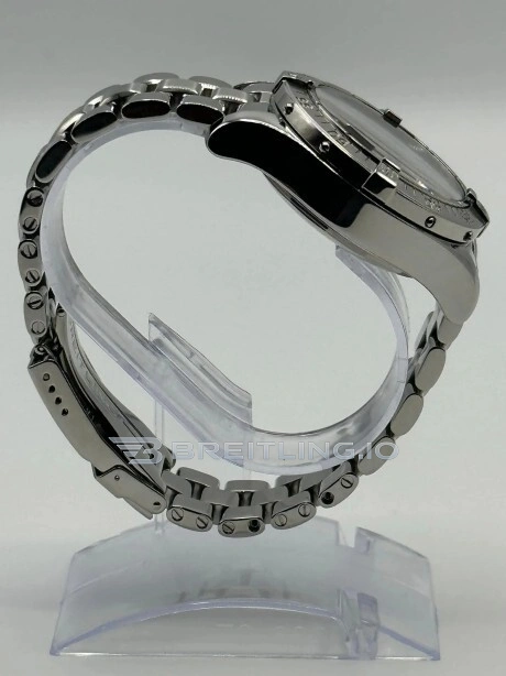 Breitling SuperOcean A13340 Replica 42mm Black Dial Chronograph Watch with 904L Steel Bracelet & Swiss Clone Movement Dial Detail 2