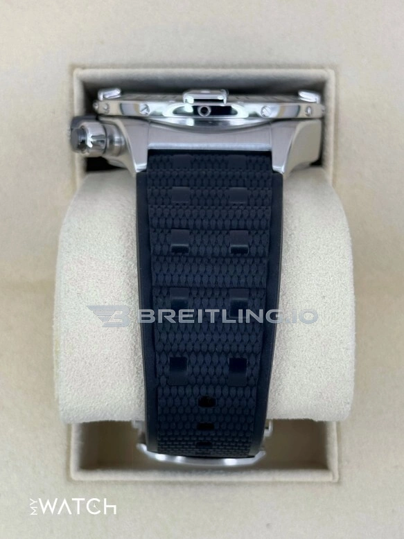Replica Breitling Super Chronomat B01 44 PB01362 – Blue Dial Chronograph with Black Ceramic Bezel Strap 2