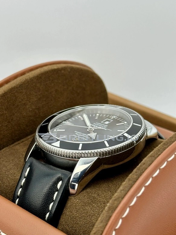 Swiss Breitling Superocean Heritage A17320 Replica 46mm Watch Black Dial & Black Ceramic Bezel Dial Detail 2