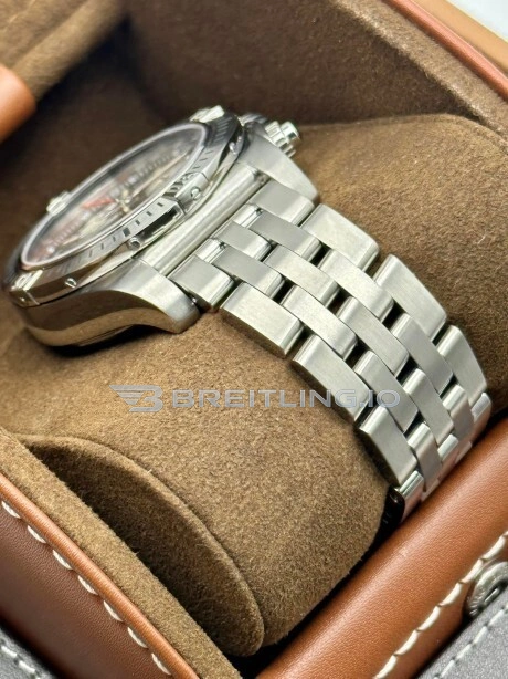 Luxury Super Clone Breitling Chronomat Airborne AB01442J Replica Black Dial 41mm Chronograph Watch with 904L Steel Bracelet Dial Detail 1