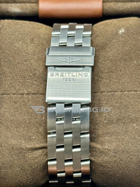 Luxury Super Clone Breitling Chronomat Airborne AB01442J Replica Black Dial 41mm Chronograph Watch with 904L Steel Bracelet Strap And Clasp