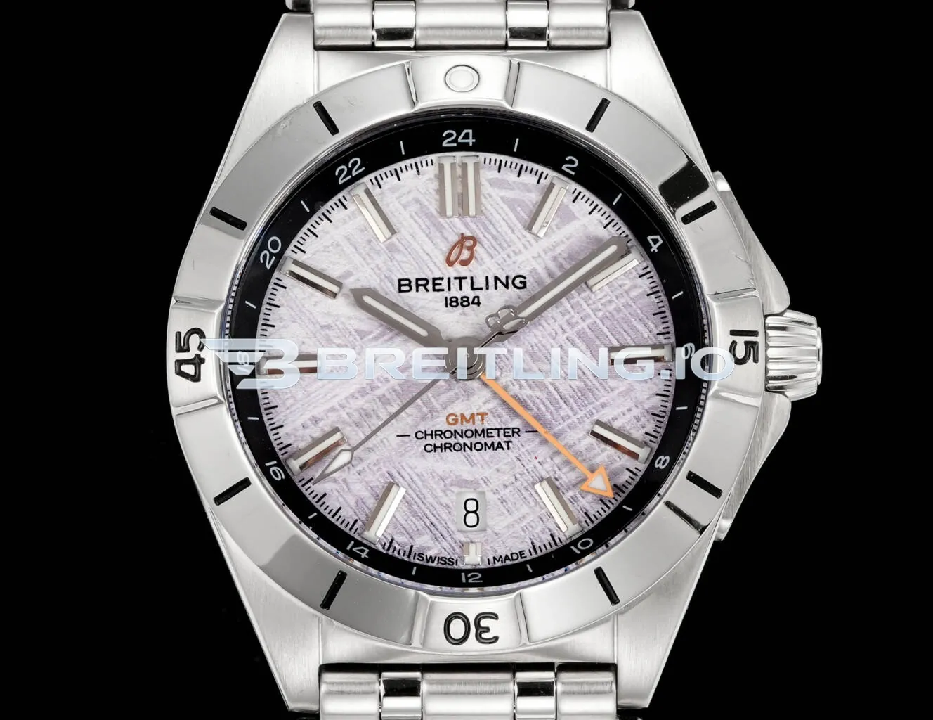 Breitling Chronomat GMT 40 P323982A1F1A1 Dual-Time Zone Meteorite Dial Silver Bezel Stainless Steel Bracelet ETA 2836 Replica Dial Detail 1