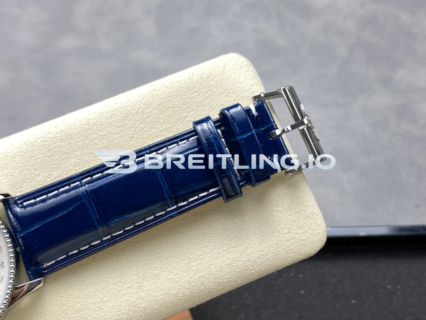 Breitling Navitimer A17325211C1P3 Blue Dial White Outer Scale Silver Beaded Bezel Blue Leather Strap 41mm 2824 Automatic Replica Clasp