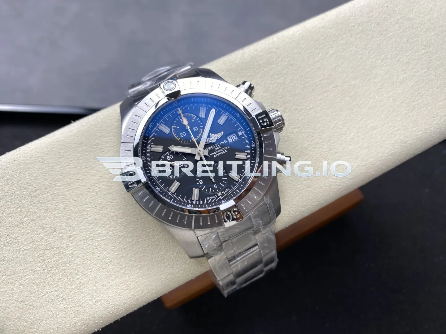 Breitling Avenger A13317101B1X1 45mm Black Dial Silver Bezel Stainless Steel Bracelet 7750 Automatic Replica Side View 1