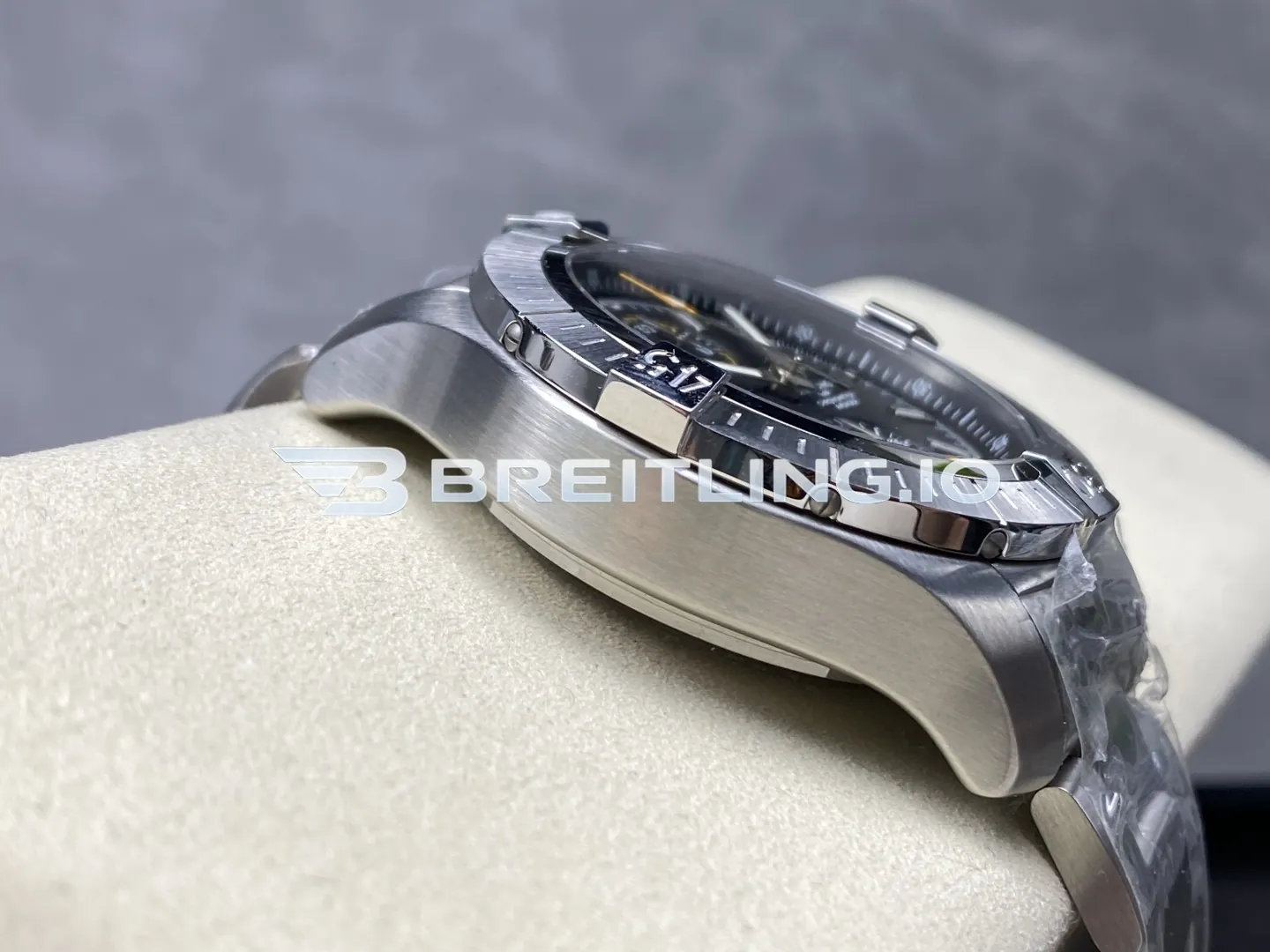 Breitling Avenger A13317101B1X1 45mm Black Dial Silver Bezel Stainless Steel Bracelet 7750 Automatic Replica Left View