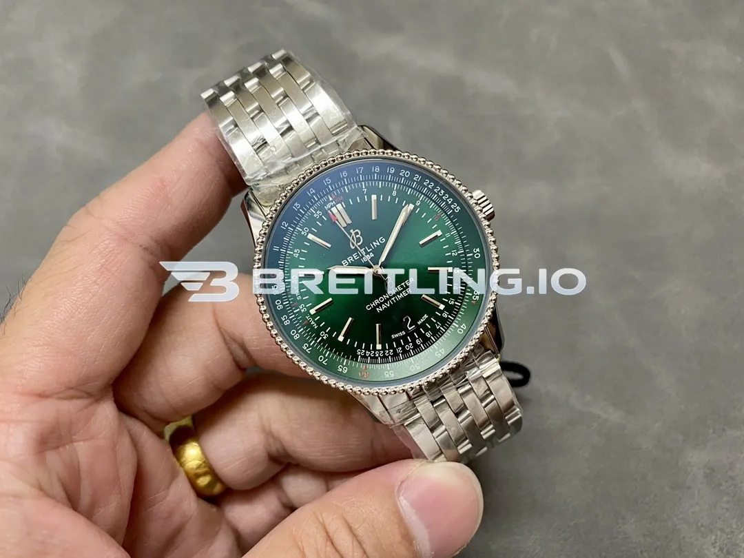 Breitling Navitimer A17326361L1A1 41mm Deep Green Sunburst Dial Silver Beaded Bezel Stainless Steel Bracelet 2824 Automatic Replica Dial Detail 1