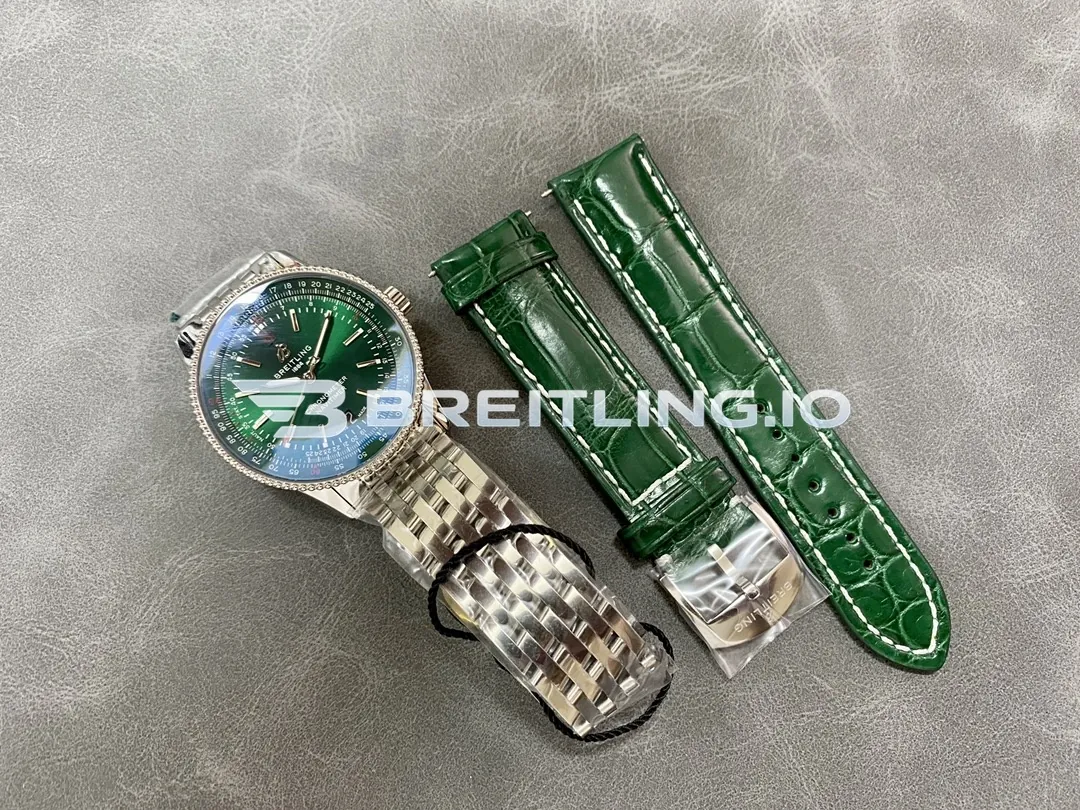 Breitling Navitimer A17326361L1A1 41mm Deep Green Sunburst Dial Silver Beaded Bezel Stainless Steel Bracelet 2824 Automatic Replica Dial Detail 2