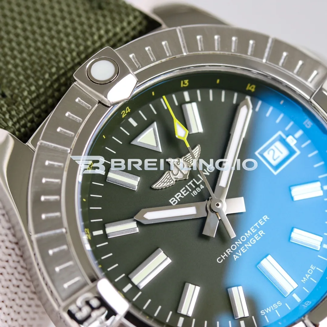 Breitling Avenger A17318101L1X1 43mm Military Green Dial Silver Grooved Bezel GMT 2824 Movement Replica Dial Detail 1