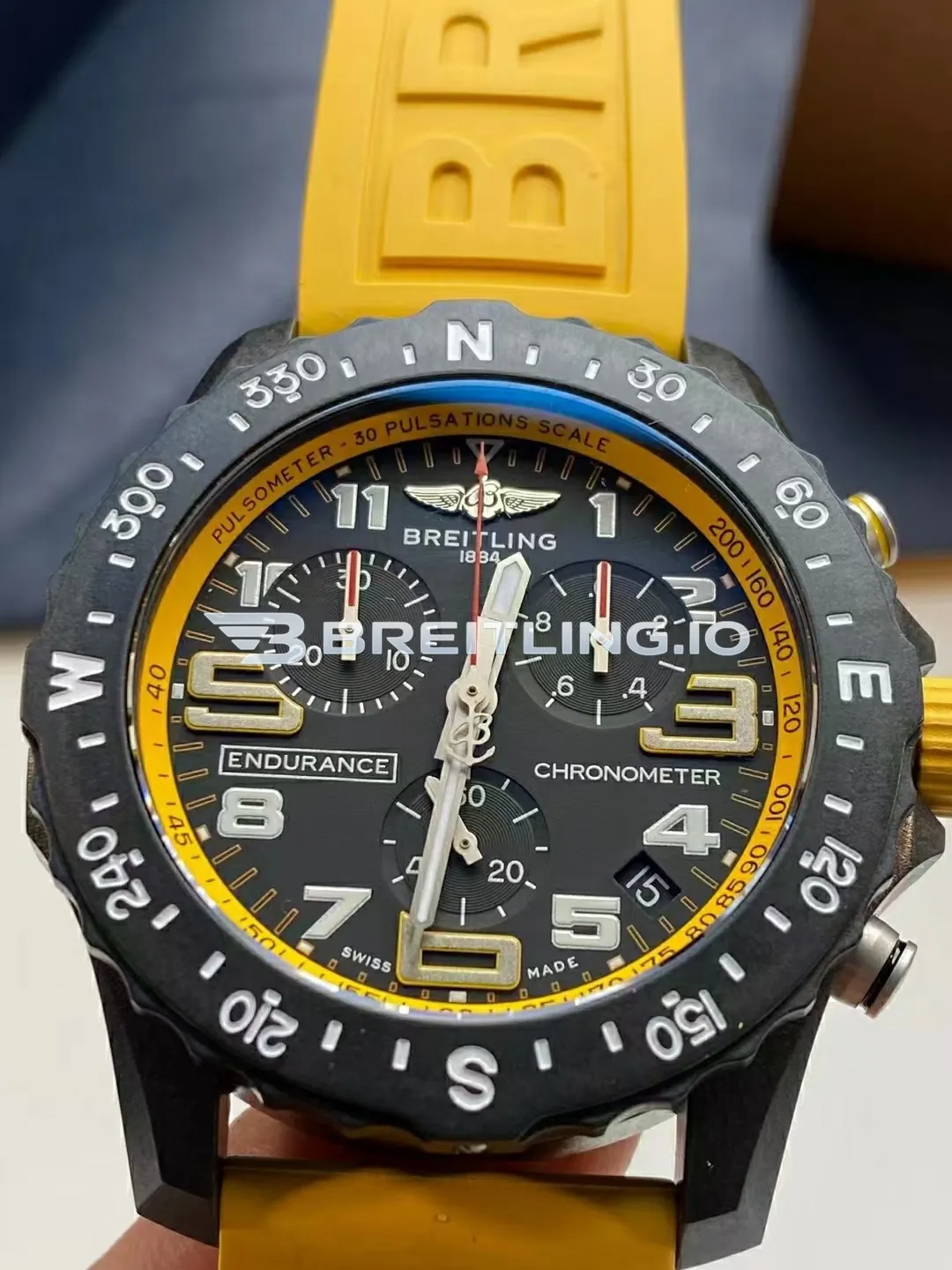 Breitling Endurance Pro Chronometer X82310A41B1S1 44mm Black Dial Black Breitlight Case Yellow Rubber Strap Replica Dial Detail 1