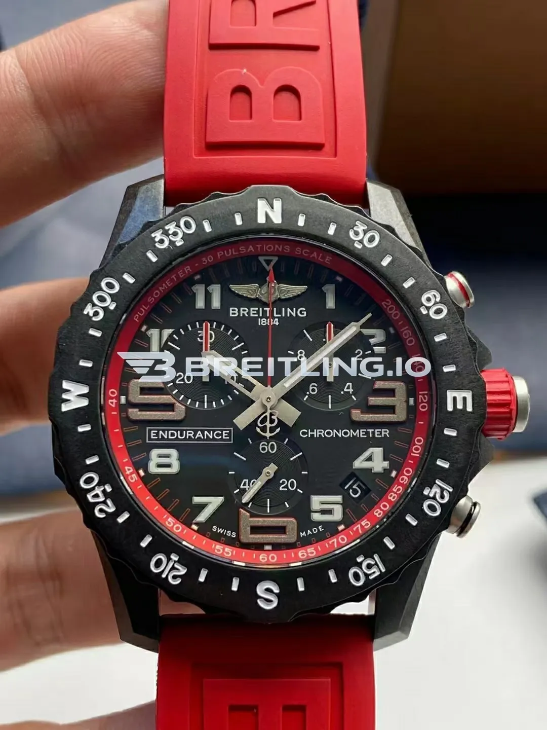Breitling Endurance Pro Chronometer X82310D91B1S1 44mm Black Dial Black Breitlight Case Red Rubber Strap Replica Dial Detail 1