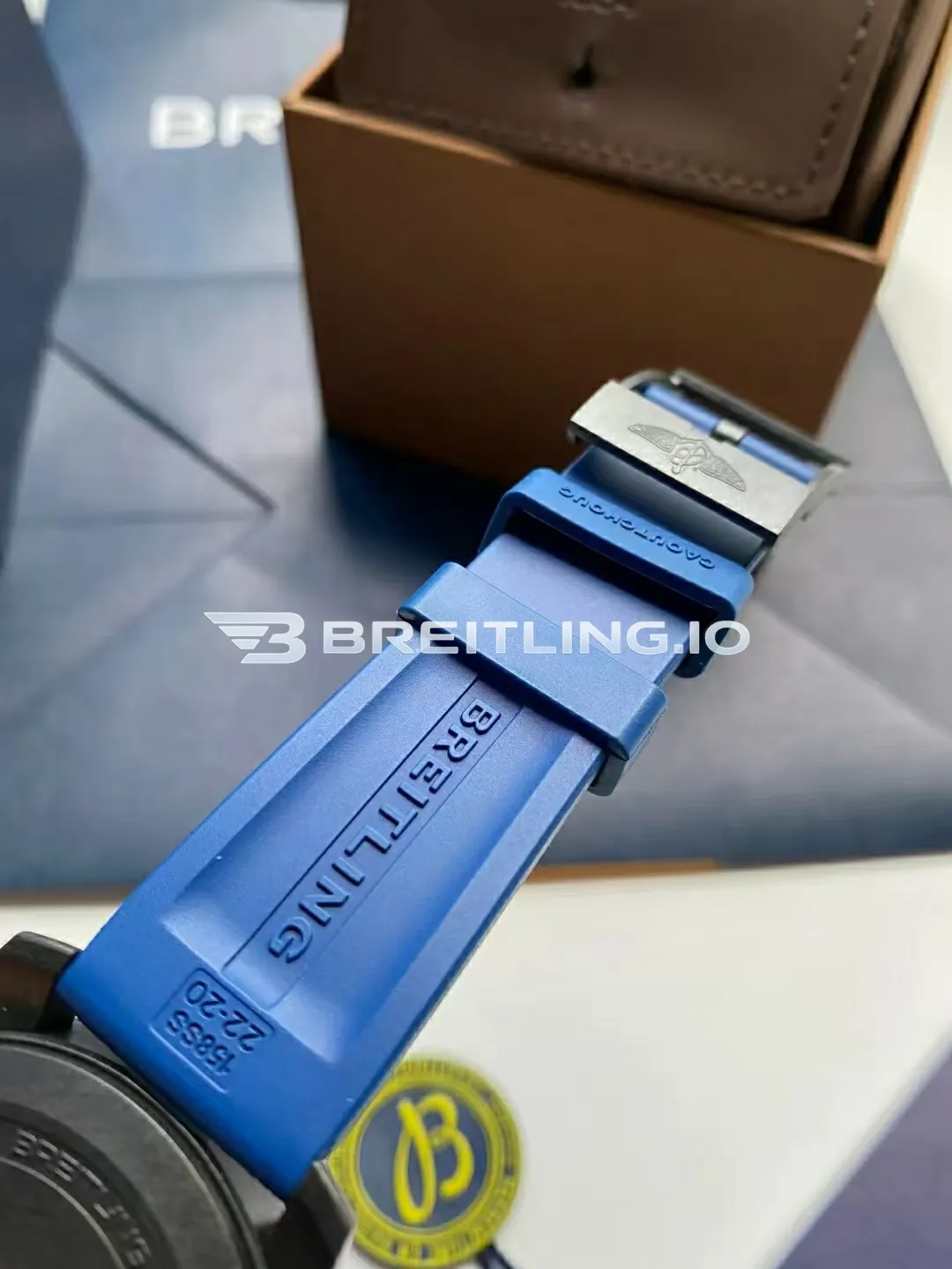 Breitling Endurance Pro Chronometer X82310D51B1S2 44mm Navy Blue Dial Black Breitlight Case Blue Rubber Strap Replica Strap