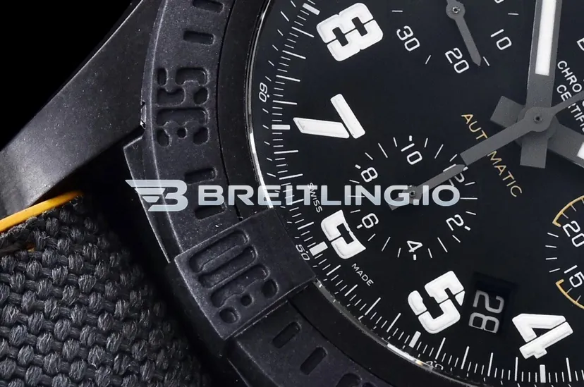 Breitling Avenger XB0180E4/BF31-284S Chronograph 45mm Black Dial Breitlight Case Black Fabric Strap Automatic Super Clone Dial Detail 3
