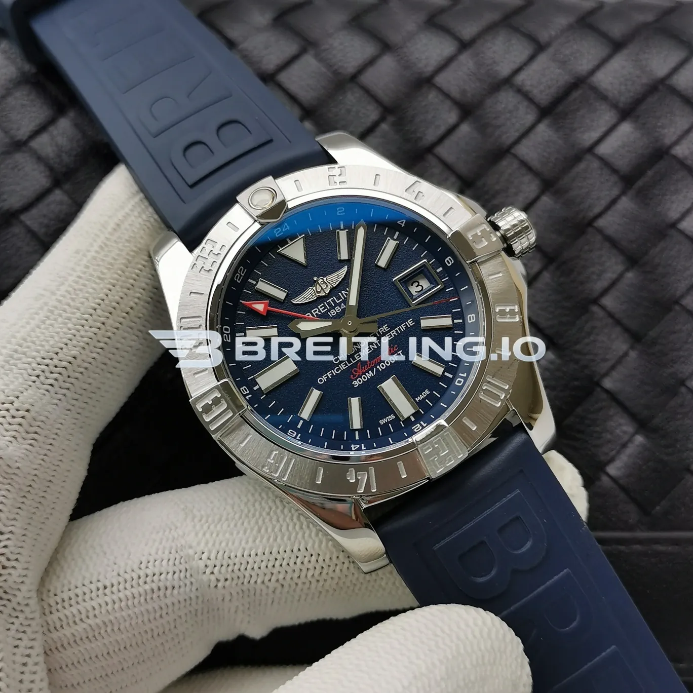 Breitling Avenger II GMT A3239011C872158S 43mm Blue Dial 316L Stainless Steel Case Blue Rubber Strap Asia 2836 Automatic Replica Dial Detail
