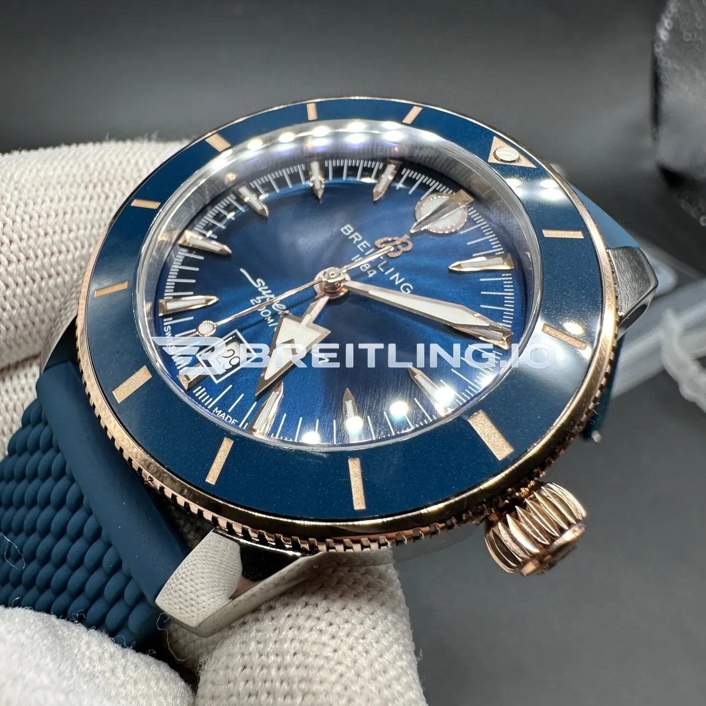 Breitling Superocean Heritage UB2010161C1S1 42mm Blue Dial Blue Ceramic 18K Rose Gold Bezel Two Tone Steel Case 2824 Automatic Replica Dial Detail 1