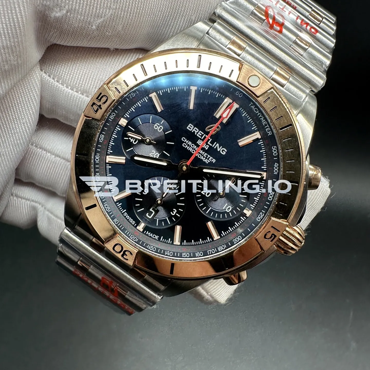 Breitling Chronomat UB0134101C1U1 42mm Blue Dial Stainless Steel 18K Rose Gold Two Tone Case Replica Side View 2