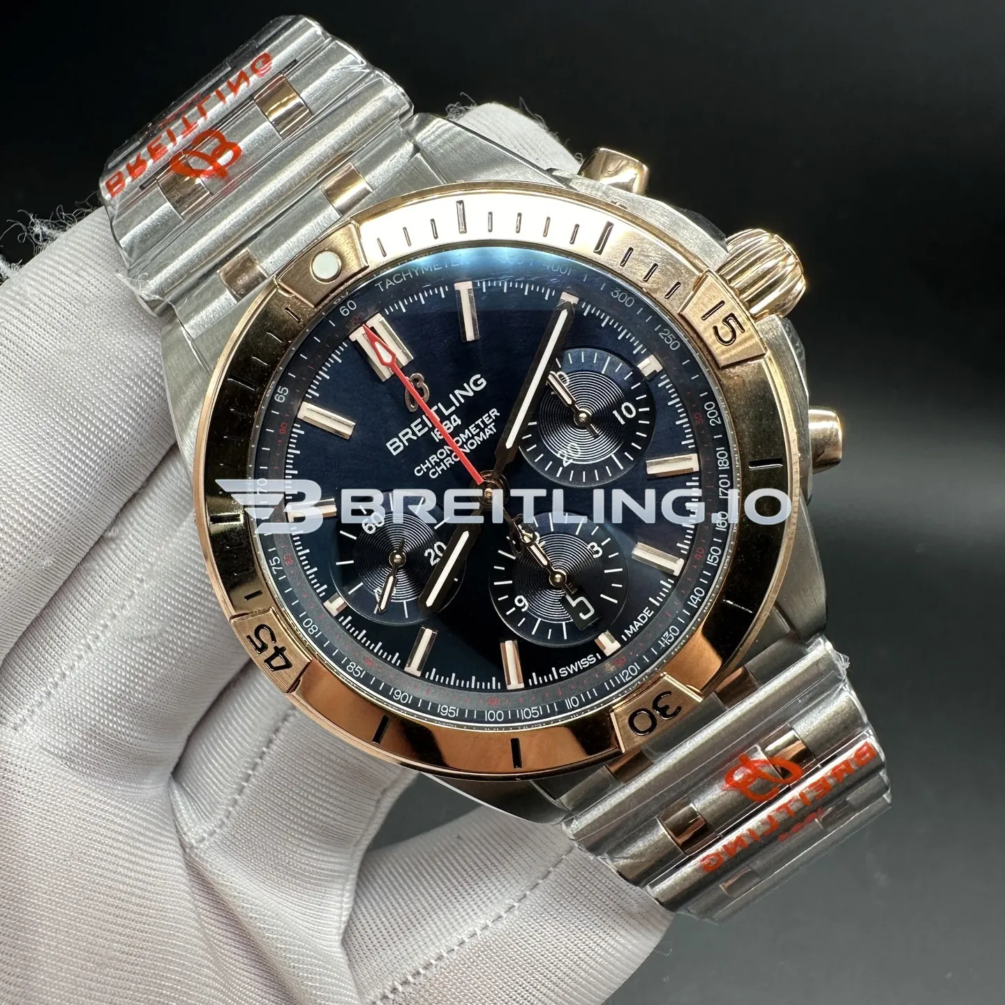 Breitling Chronomat UB0134101C1U1 42mm Blue Dial Stainless Steel 18K Rose Gold Two Tone Case Replica Side View 1