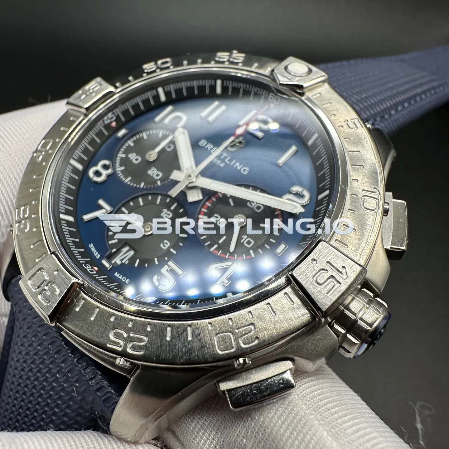 Breitling Avenger AB0146101C1X1 42mm Dark Blue Dial Brushed Stainless Steel Case Blue Fabric Strap Chronograph Replica Dial Detail 1