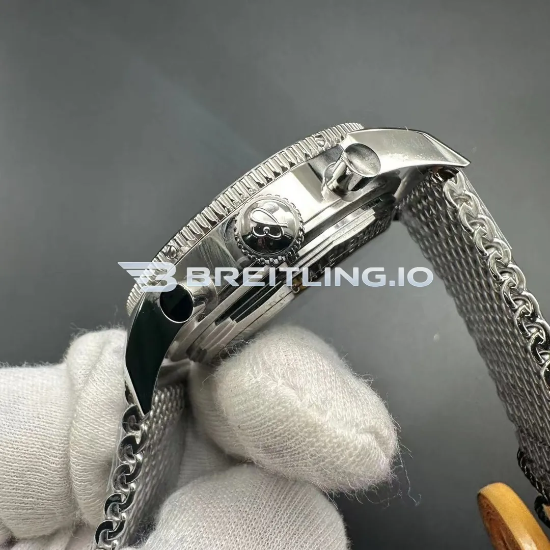 Breitling Superocean Heritage AB0162121C1A1 44mm Gradient Blue Dial Gloss Black Ceramic Bezel Milanese Mesh Bracelet Super Clone Dial Detail 2