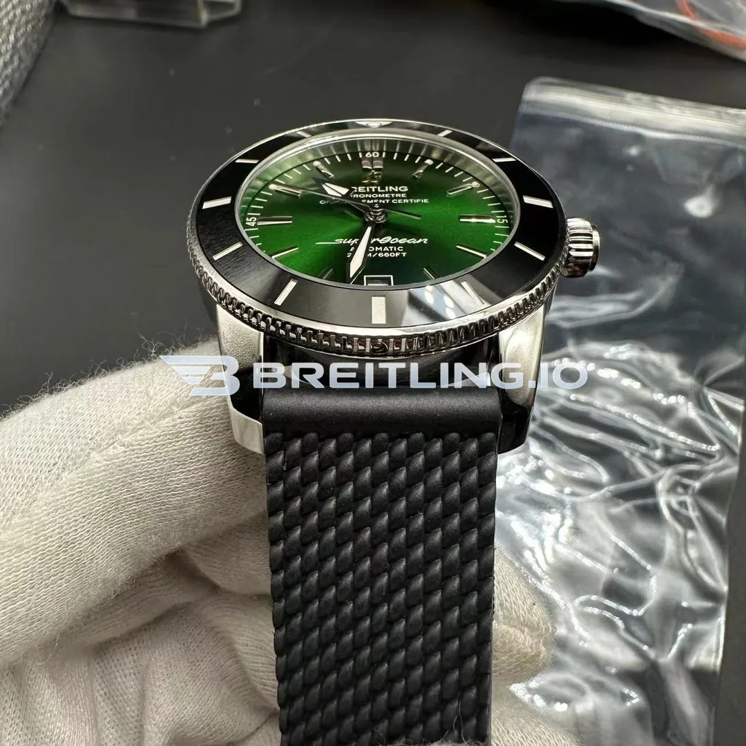 Breitling Superocean Heritage AB2010121L1S1 42mm Gradient Green Sunburst Dial Gloss Black Ceramic Bezel Super Clone Strap