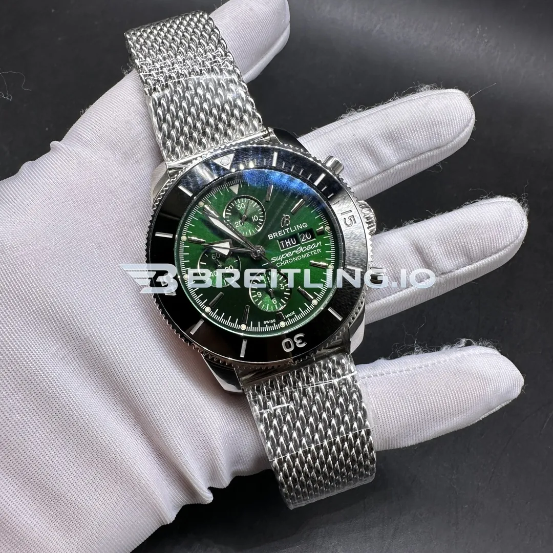 Breitling Superocean Heritage A13313121L1A1 44mm Green Dial Black Ceramic Bezel Stainless Steel Milanese Bracelet Super Clone Side View 1