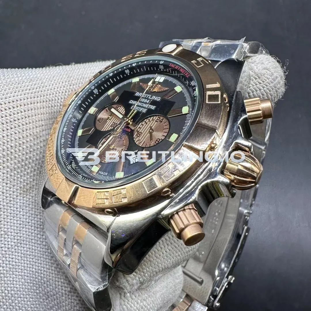 Breitling Chronomat CB0110121B1C1 44mm Black Dial 18K Rose Gold Bezel Two Tone Steel Bracelet Chronograph Super Clone Dial Detail 2