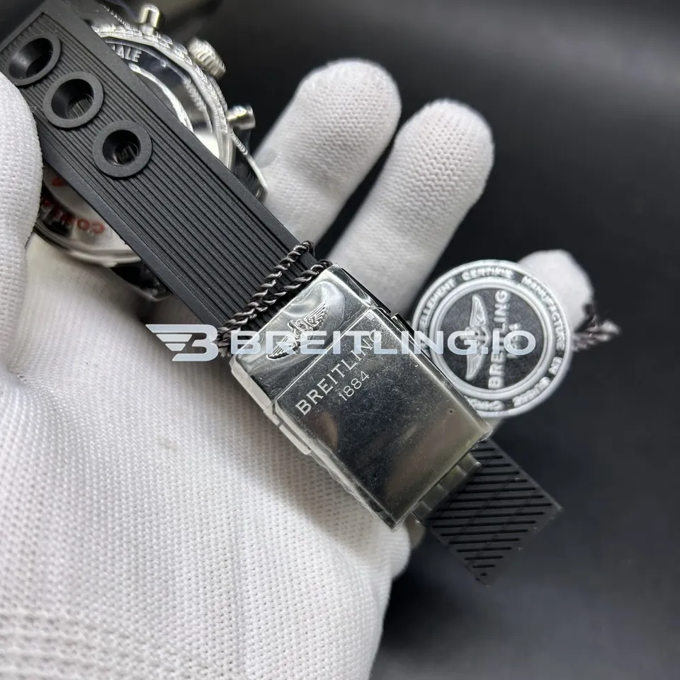 Breitling Superocean Heritage A1332024B908 46mm Black Dial Black Grooved Bezel Black Rubber Strap Chronograph Super Clone Strap And Clasp