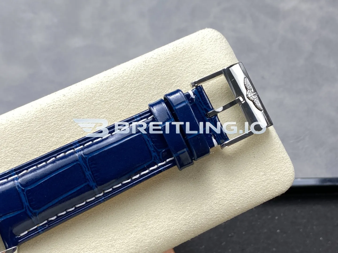Breitling Navitimer A17326161C1P3 41mm Blue Dial Silver Beaded Bezel Stainless Steel Case Blue Leather Strap Super Clone Clasp