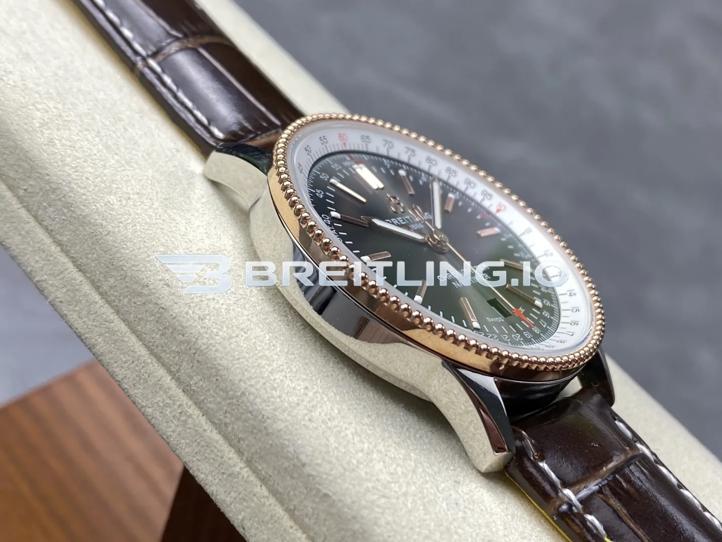 Breitling Navitimer U17326211M1P2 41mm Grey Dial 18K Rose Gold Bezel Two-Tone Steel & Rose Gold Case Super Clone Left View