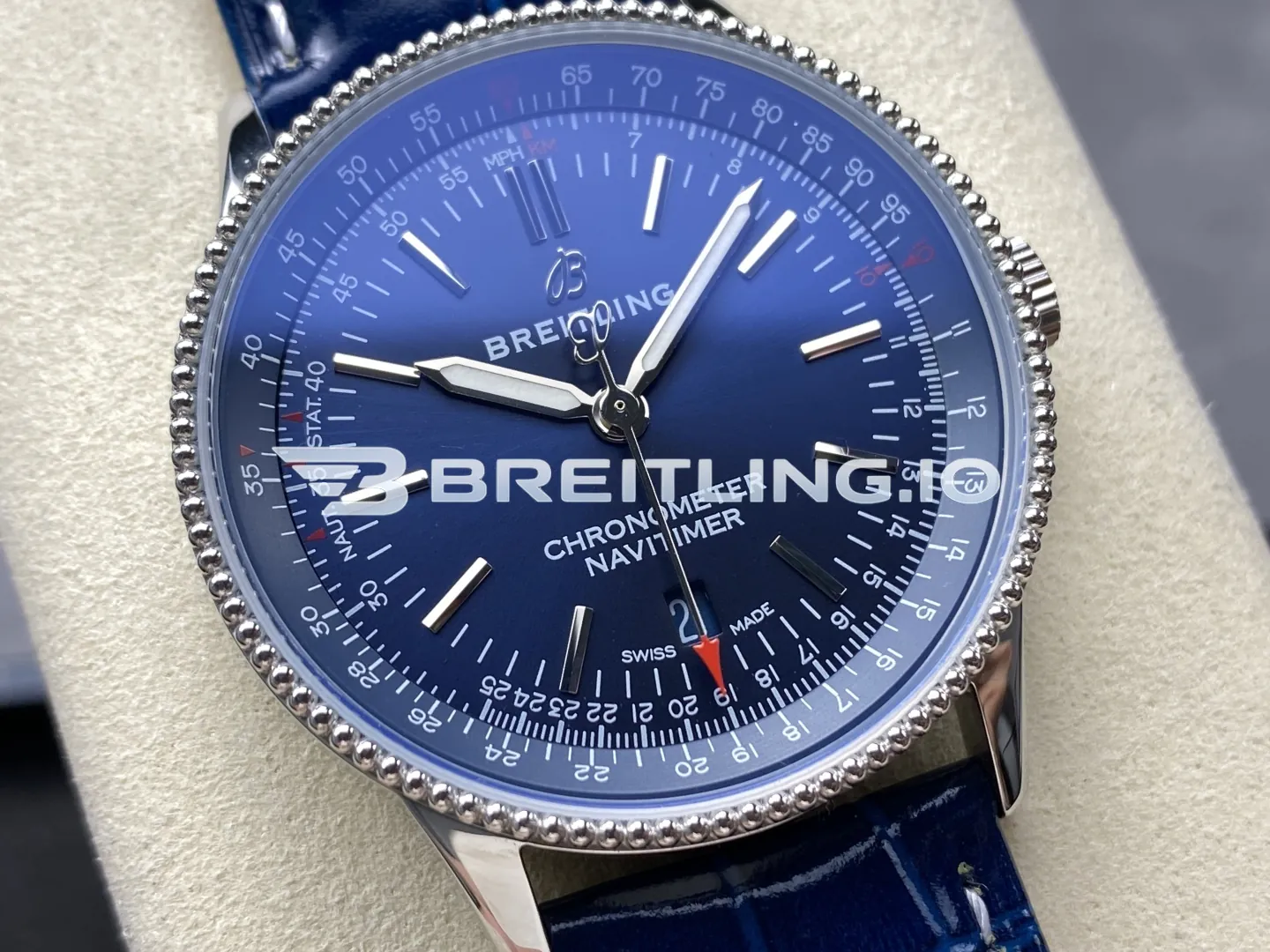 Breitling Navitimer A17326161C1P3 41mm Blue Dial Silver Beaded Bezel Stainless Steel Case Blue Leather Strap Super Clone Dial Detail 1