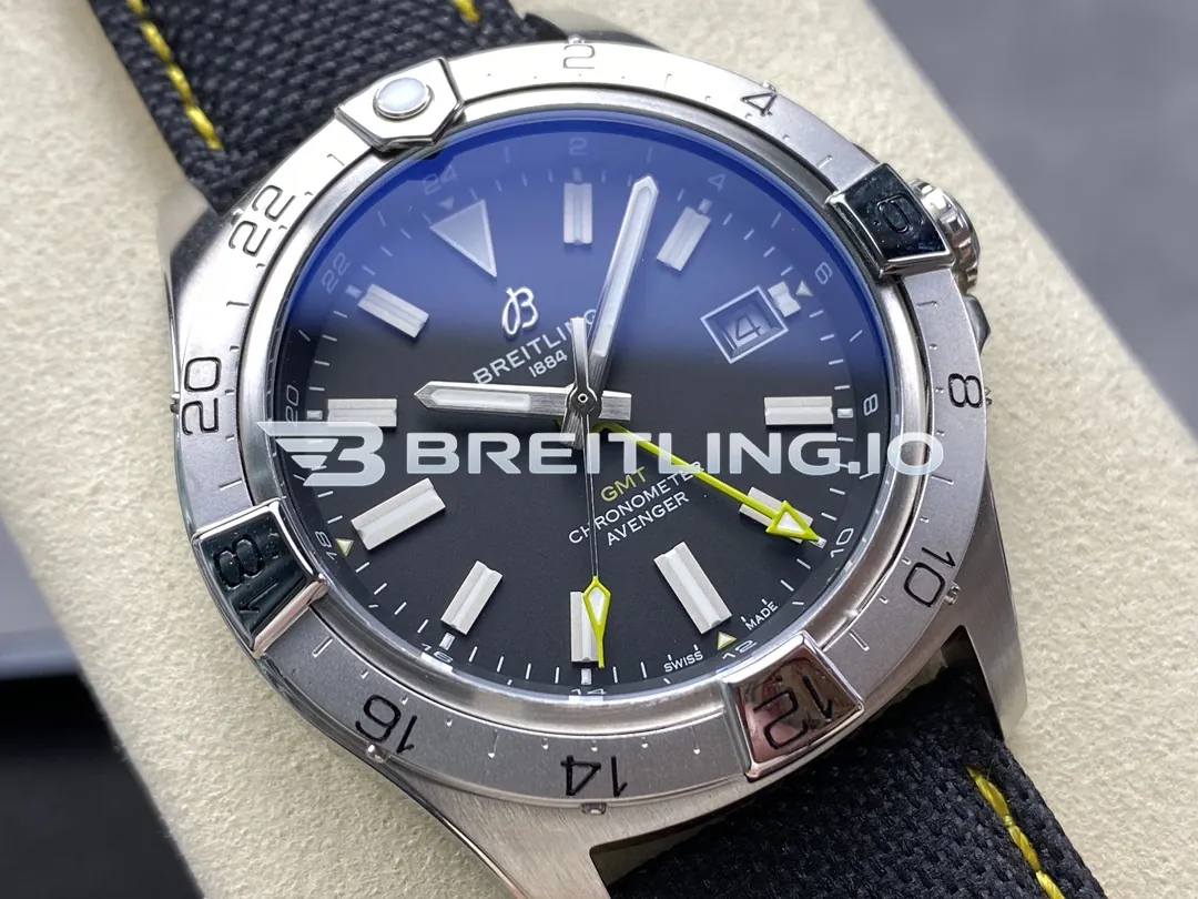 Breitling Avenger II GMT A323201A1B1X1 44mm Black Dial Unidirectional Ratchet Bezel Black Fabric Strap Replica Dial Detail 1