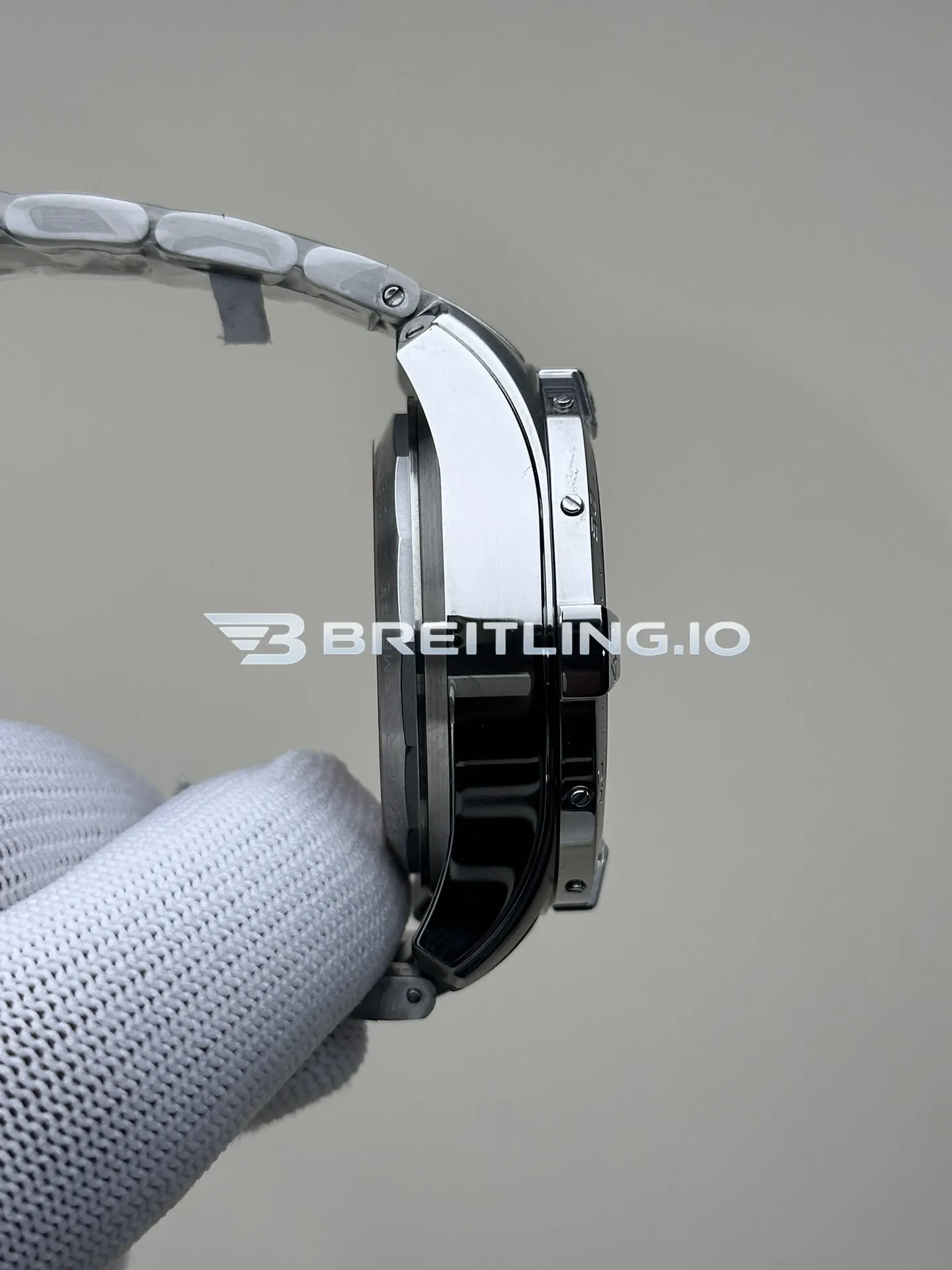 Breitling Avenger Chronograph B01 44mm AB0147101C1A1 Blue Dial Brushed Satin Stainless Steel Bezel Super Clone Left View