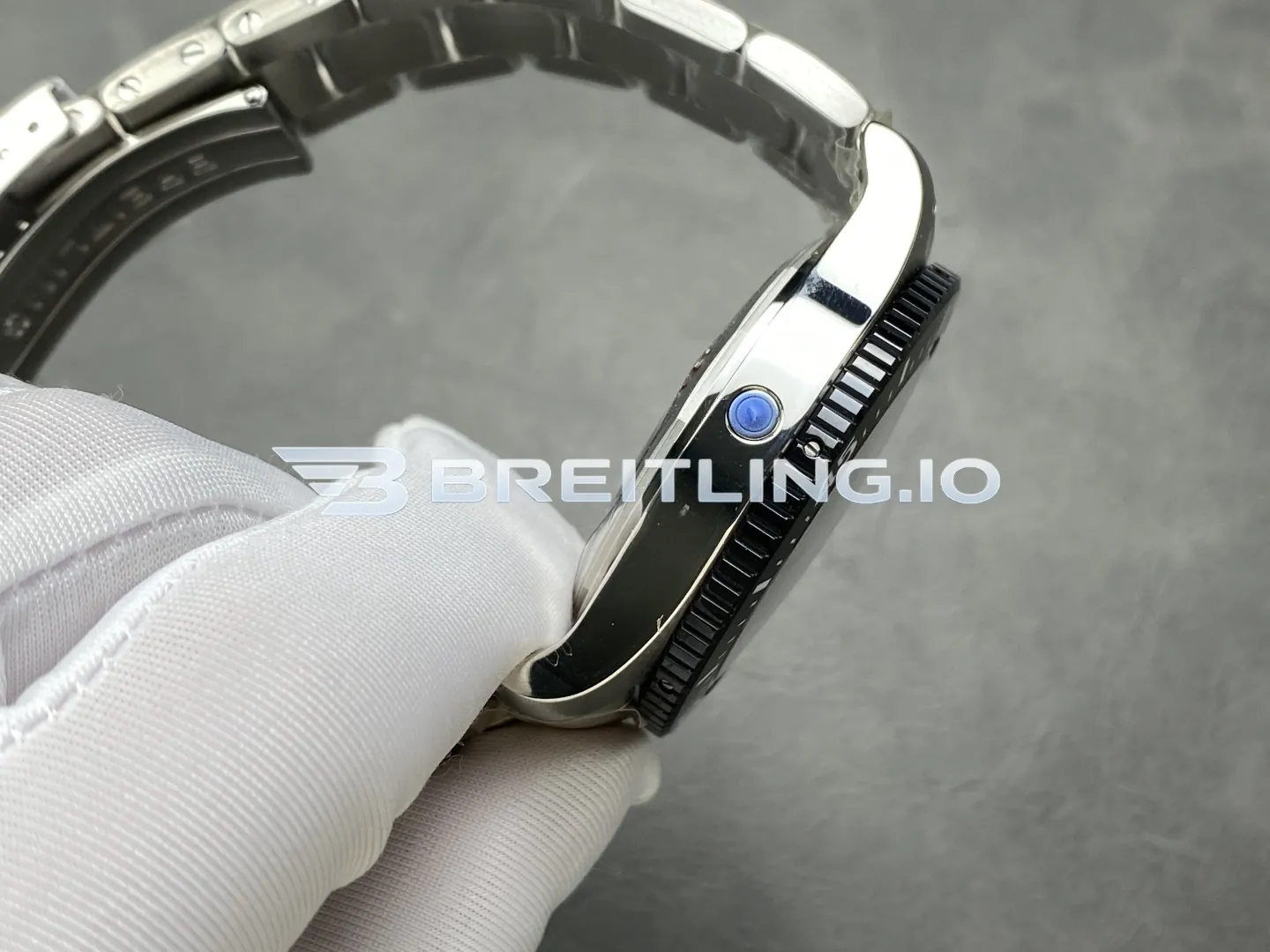 Breitling Superocean 44 Special Y17393101B1A1 Black Dial Black Unidirectional Ceramic Bezel Super Clone Left View