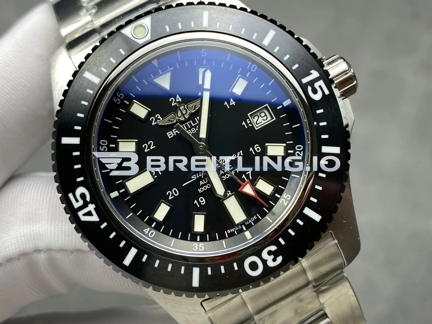 Breitling Superocean 44 Special Y17393101B1A1 Black Dial Black Unidirectional Ceramic Bezel Super Clone Dial Detail 1