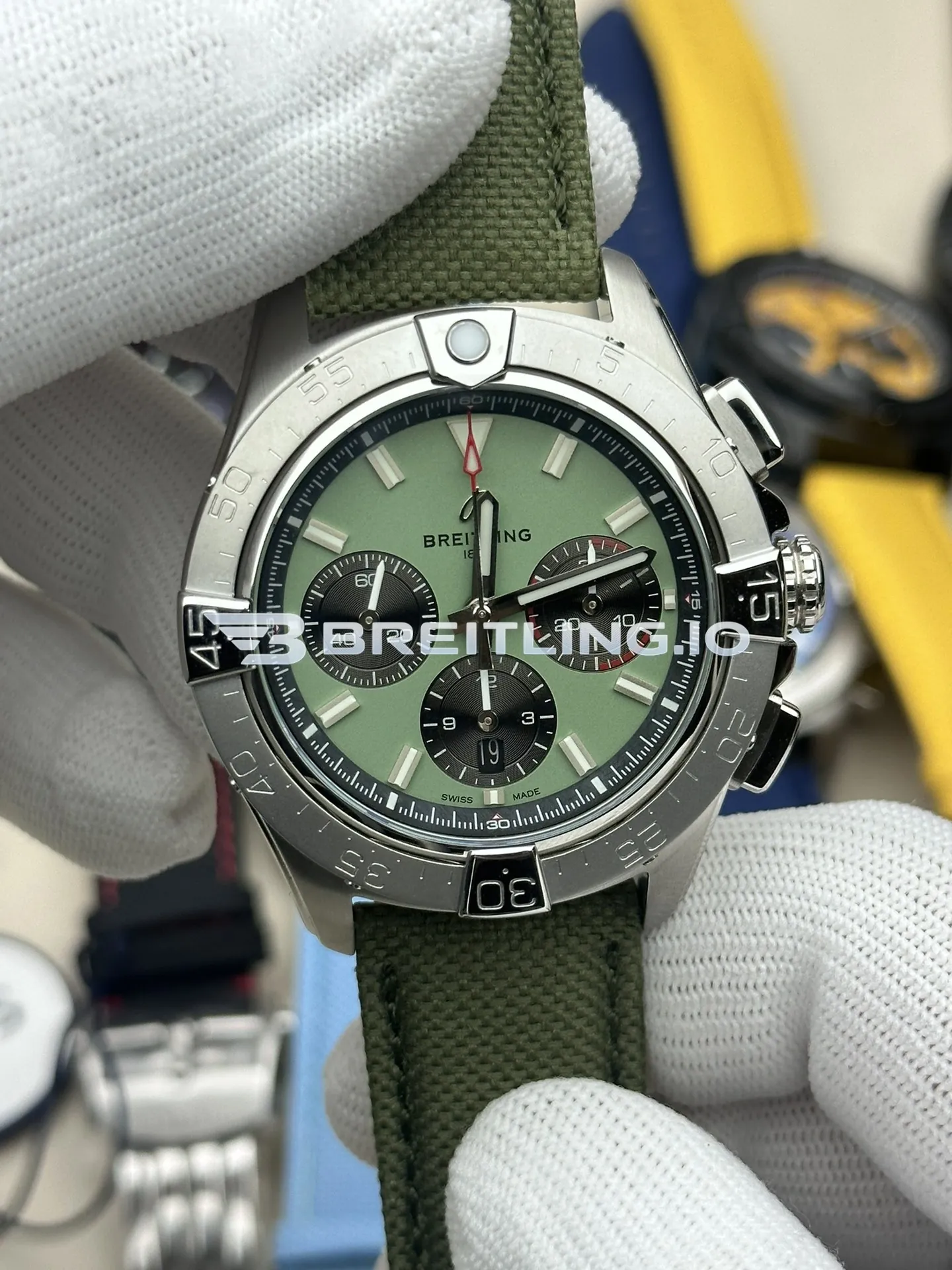 Breitling Avenger Chronograph 44 AB0147101L1X1 Green Dial Brushed Stainless Steel Bezel Army Green Fabric Strap Replica Front View