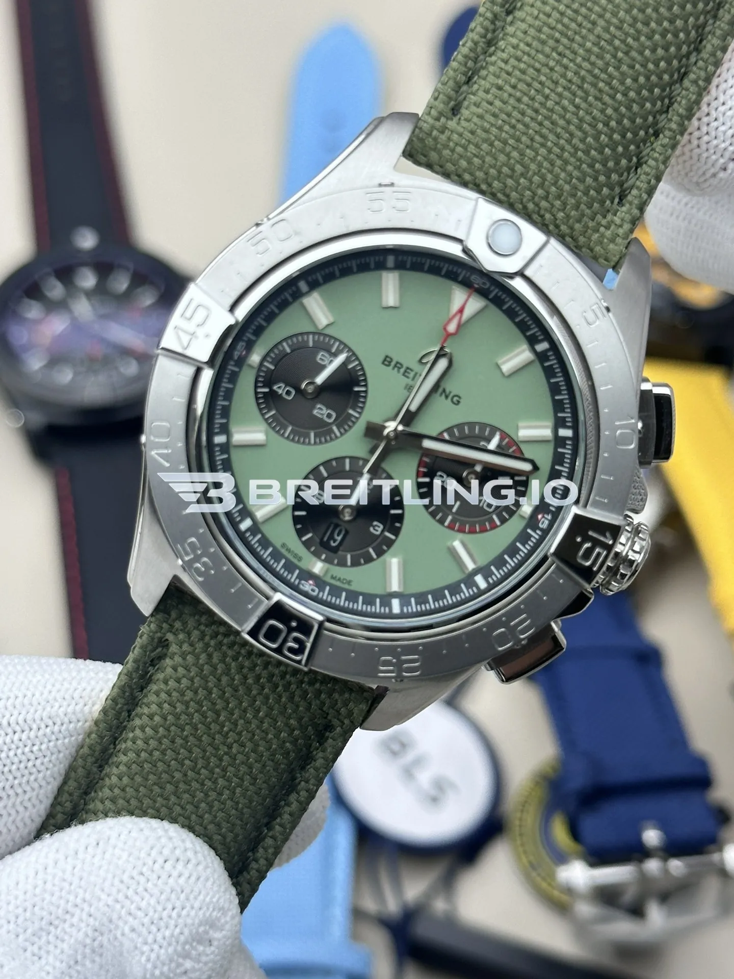 Breitling Avenger Chronograph 44 AB0147101L1X1 Green Dial Brushed Stainless Steel Bezel Army Green Fabric Strap Replica Side View 2