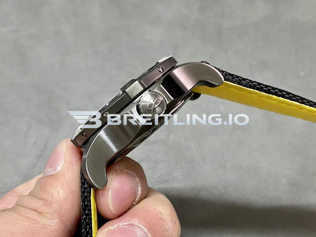 Breitling Avenger Automatic 45 Seawolf V17319101B1X1 Black Dial DLC Coated Titanium Case Black Fabric Strap Replica Right View