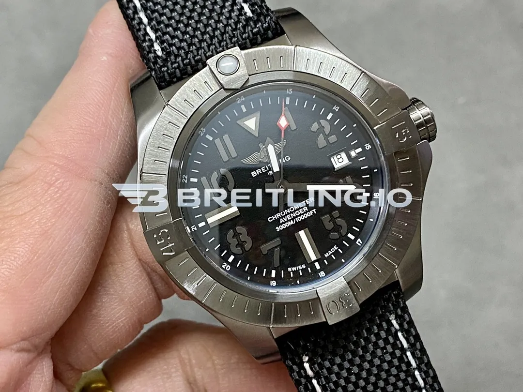 Breitling Avenger Automatic 45 Seawolf V17319101B1X1 Black Dial DLC Coated Titanium Case Black Fabric Strap Replica Dial Detail 1