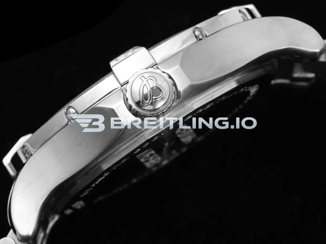 Breitling Avenger Automatic 45 Seawolf A17319101I1A1 Bright Yellow Dial Brushed Stainless Steel Bezel Replica Right View