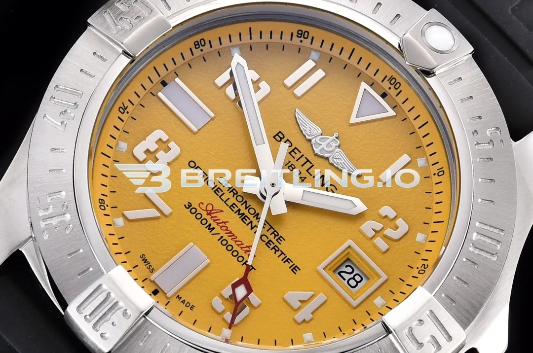 Breitling Avenger II Seawolf 45 A1733110I519153S Bright Yellow Dial Brushed Stainless Steel Bezel Black Replica Dial Detail 1