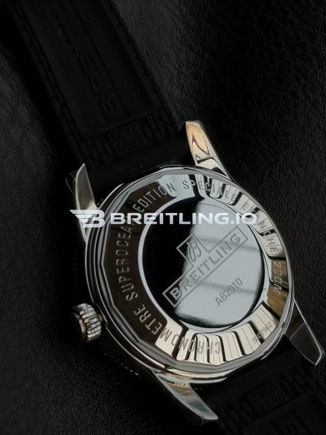 Breitling Superocean Heritage AB2030121B1S1 44mm Matte Black Sunburst Dial Brushed Stainless Steel Black Ceramic Bezel Replica Back View