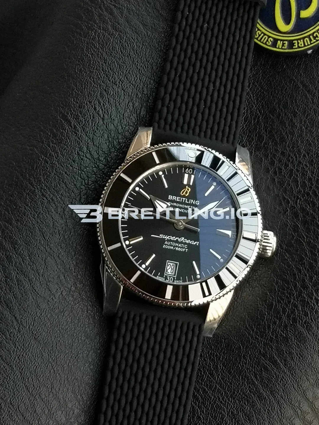 Breitling Superocean Heritage AB2030121B1S1 44mm Matte Black Sunburst Dial Brushed Stainless Steel Black Ceramic Bezel Replica Dial Detail 1