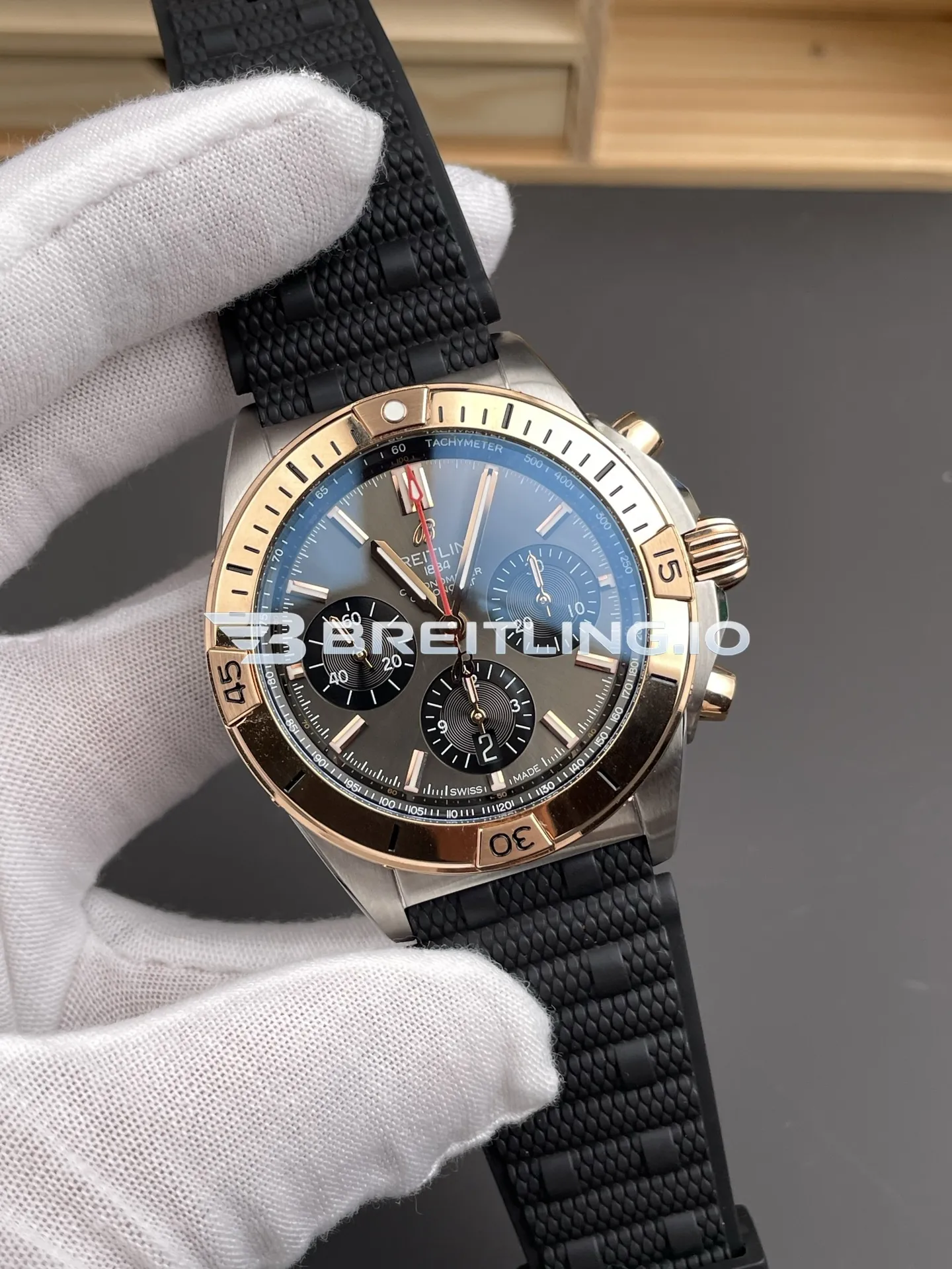 Breitling Chronomat B01 42 UB0134101B1S1 Grey Sunburst Chronograph Dial Two-Tone Rose Gold Stainless Steel Bezel Replica Side View 1